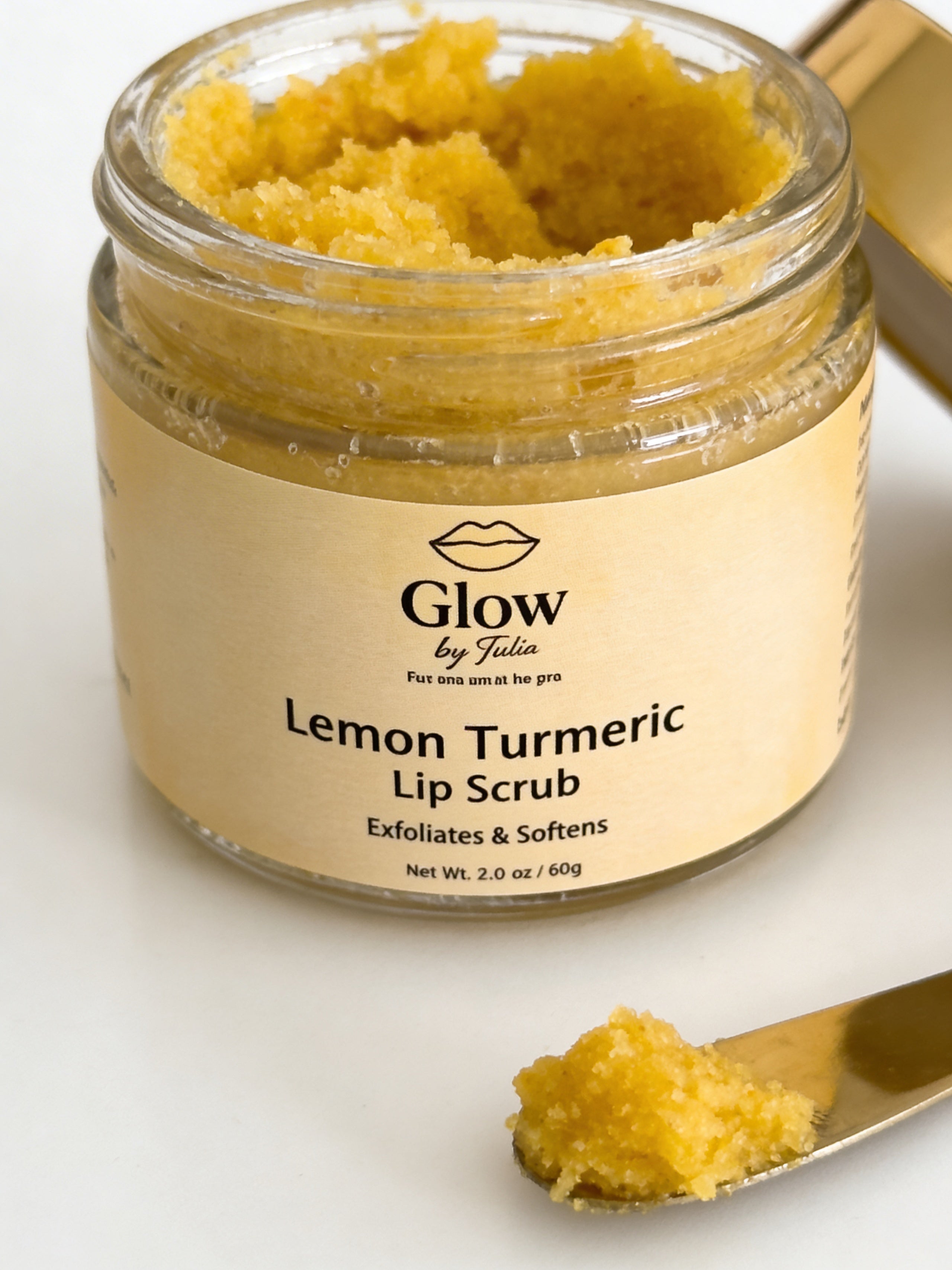 GOMMAGE LEVRES AU CURCUMA / EXFOLIATION DOUCE ET LEVRES LISSES